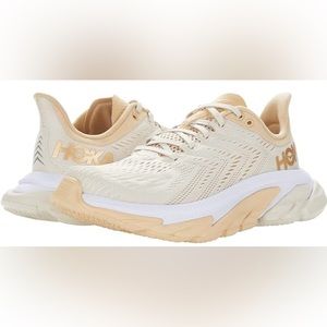 HOKA Women’s Clifton Edge 7.5